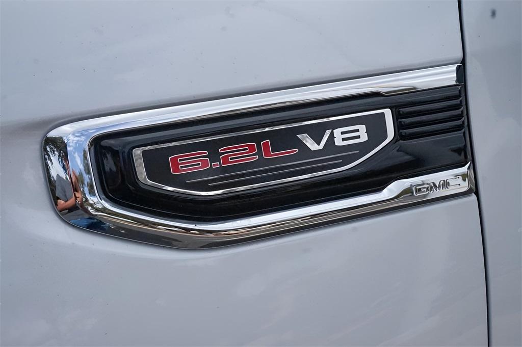 new 2025 GMC Sierra 1500 car, priced at $71,650