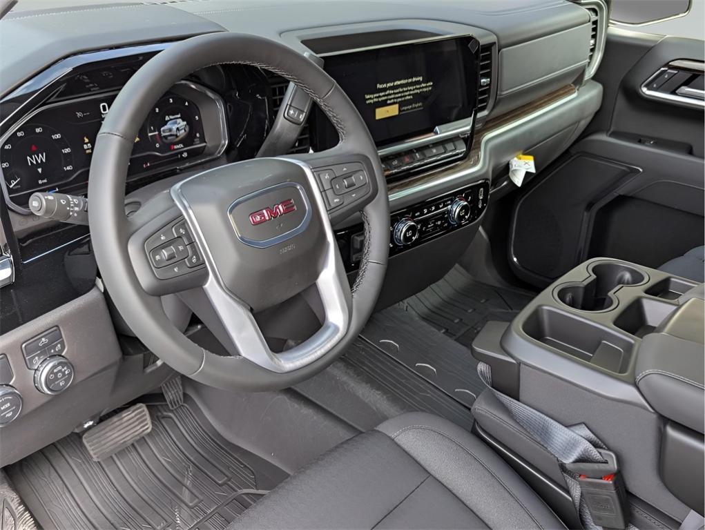 new 2025 GMC Sierra 1500 car, priced at $47,990