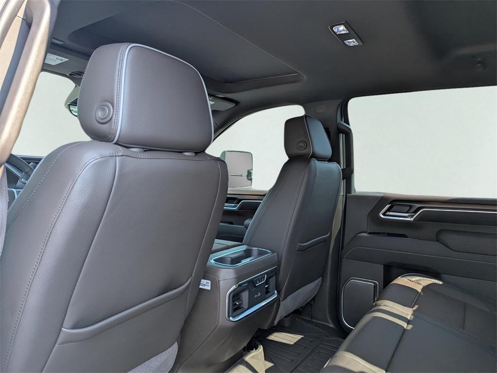 new 2025 GMC Sierra 2500 car, priced at $80,845