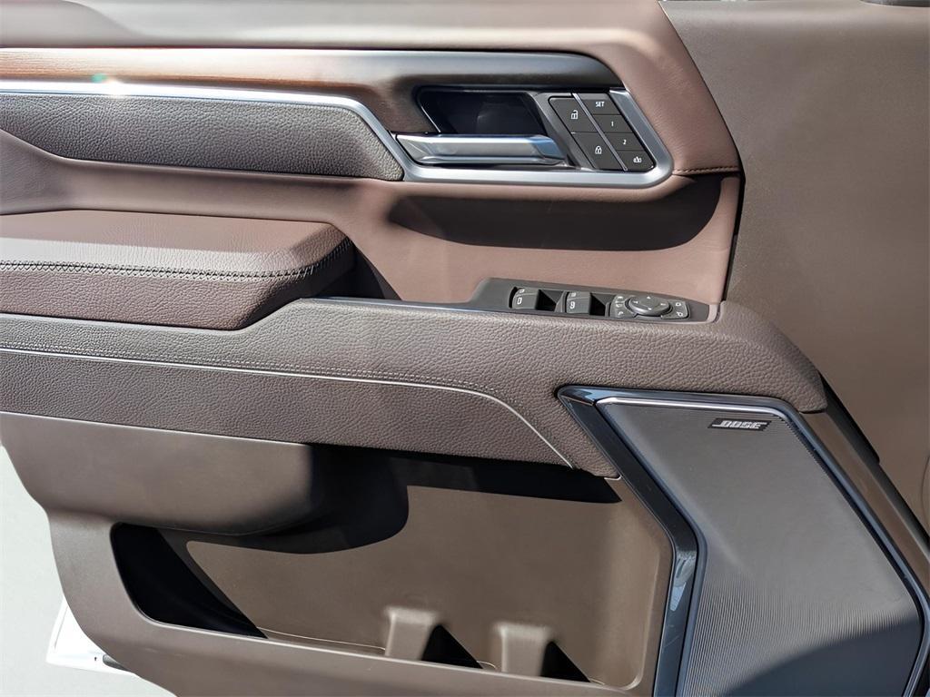 new 2025 GMC Sierra 2500 car, priced at $80,845