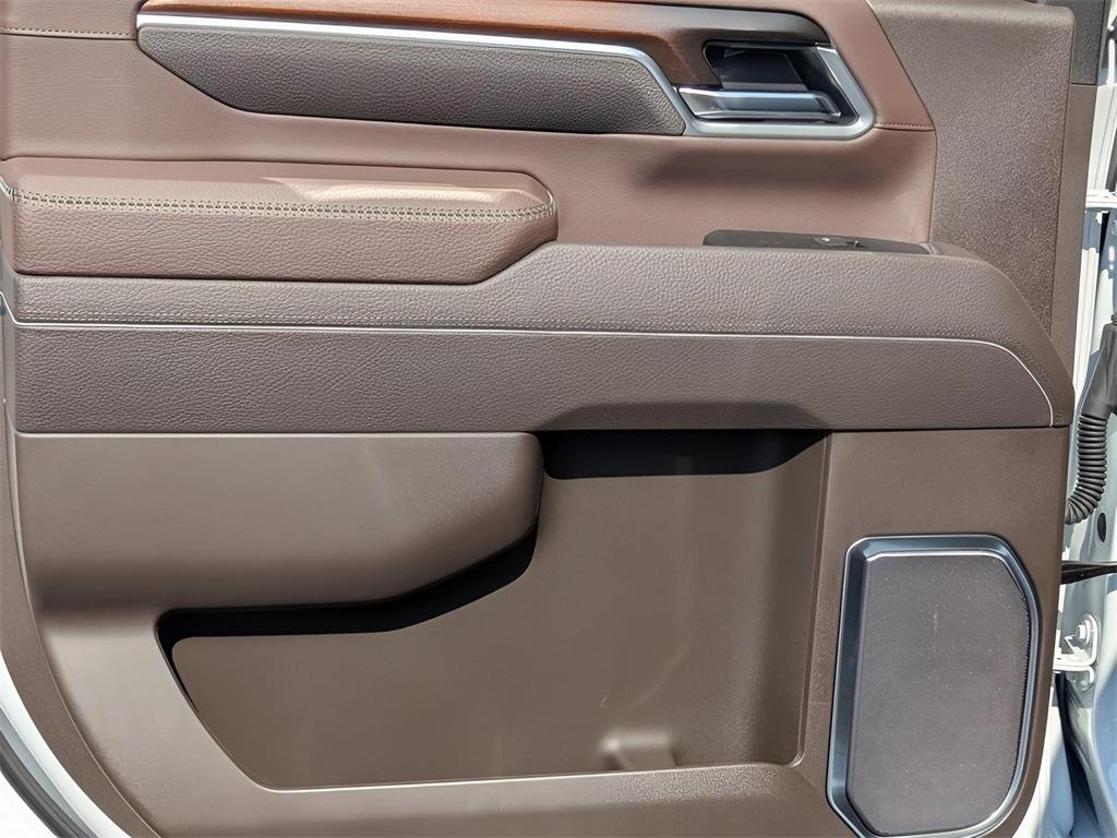 new 2025 GMC Sierra 2500 car, priced at $80,845