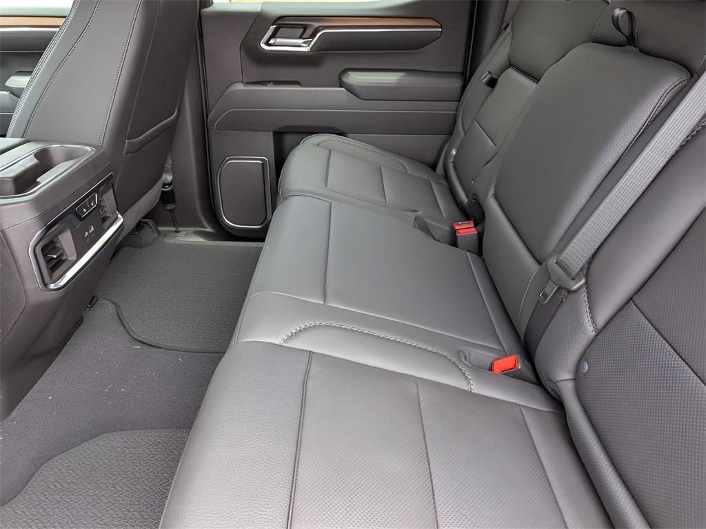 new 2025 GMC Sierra 1500 car, priced at $66,900