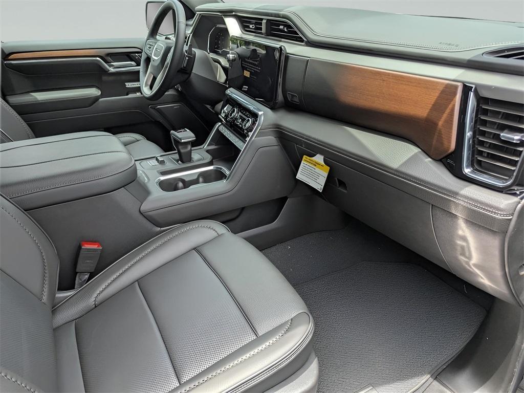 new 2025 GMC Sierra 1500 car, priced at $66,900