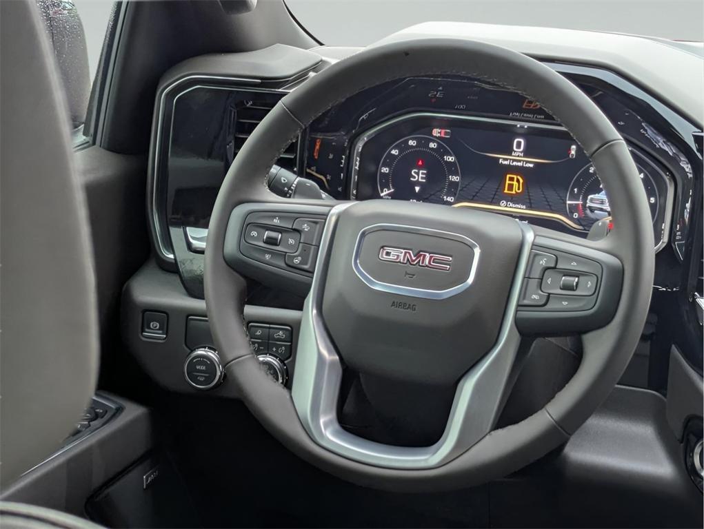 new 2025 GMC Sierra 1500 car, priced at $56,375