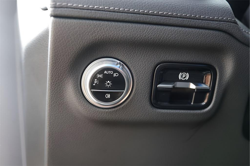 used 2024 Mercedes-Benz EQS 450 car, priced at $76,700