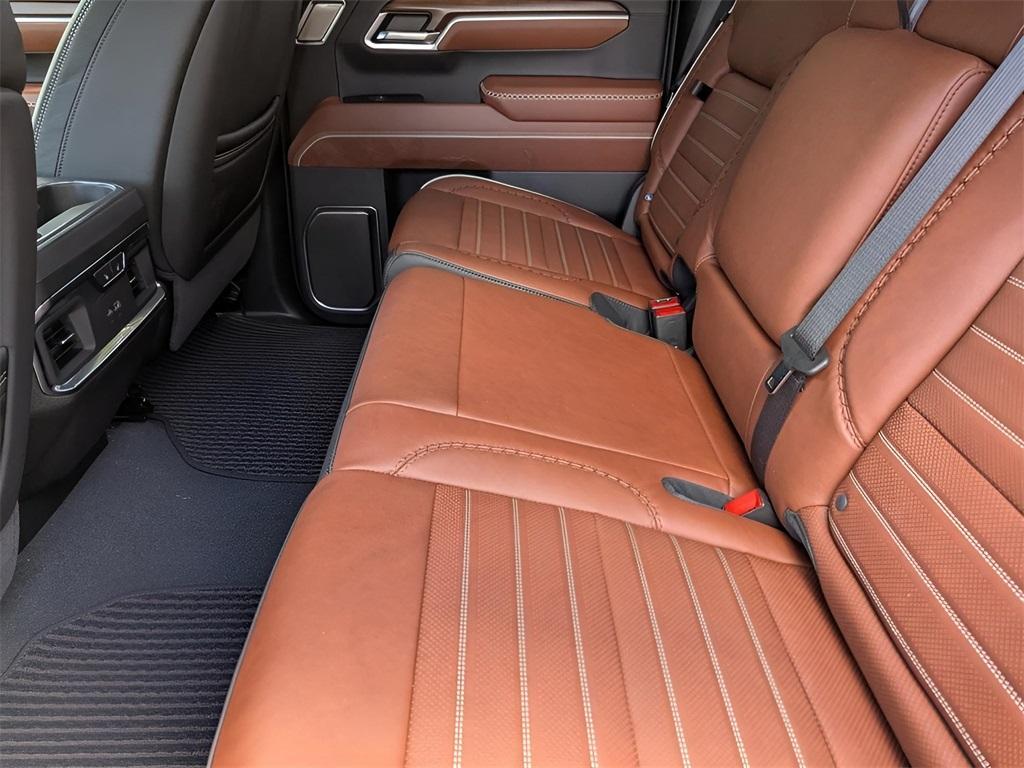 new 2025 GMC Sierra 1500 car, priced at $76,054