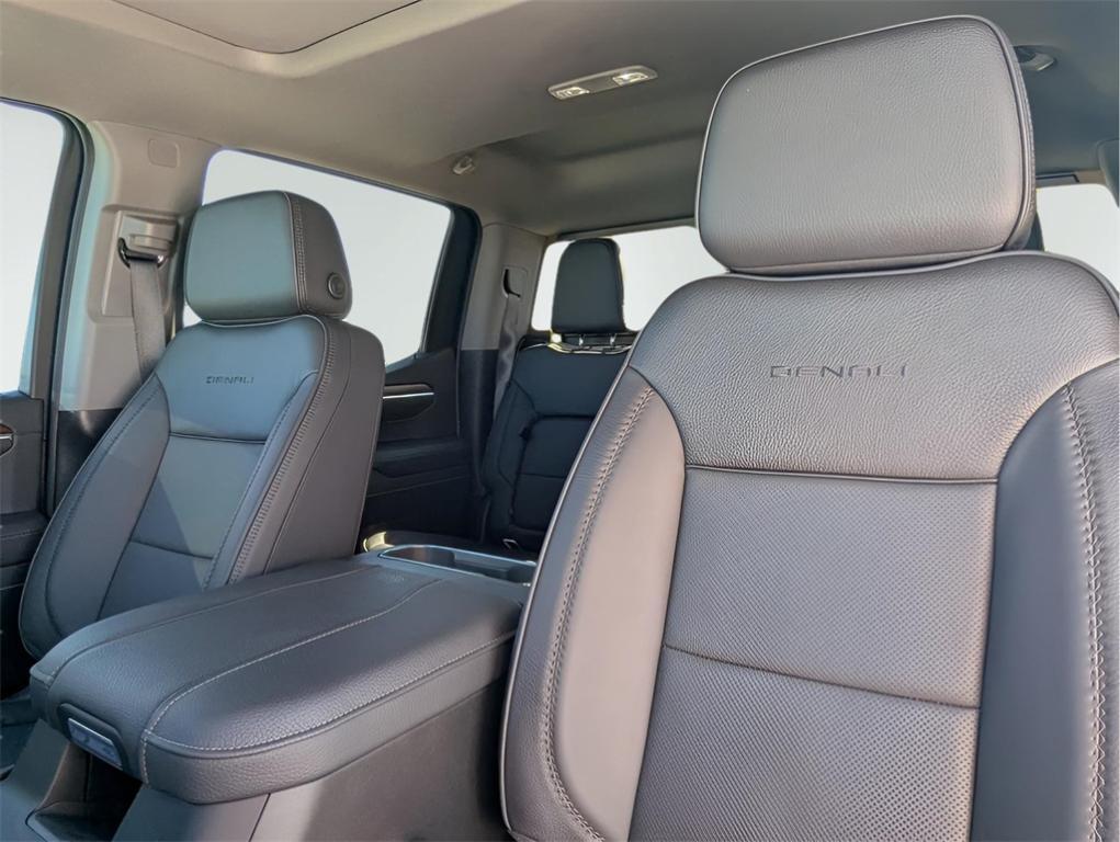 new 2025 GMC Sierra 1500 car, priced at $72,650