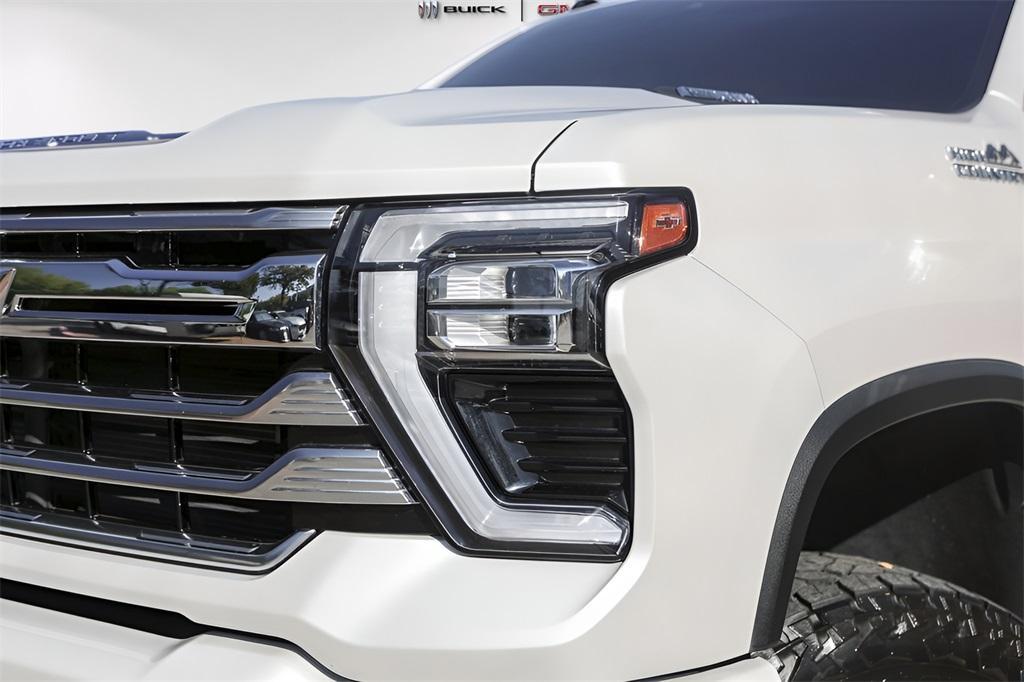 used 2024 Chevrolet Silverado 2500 car