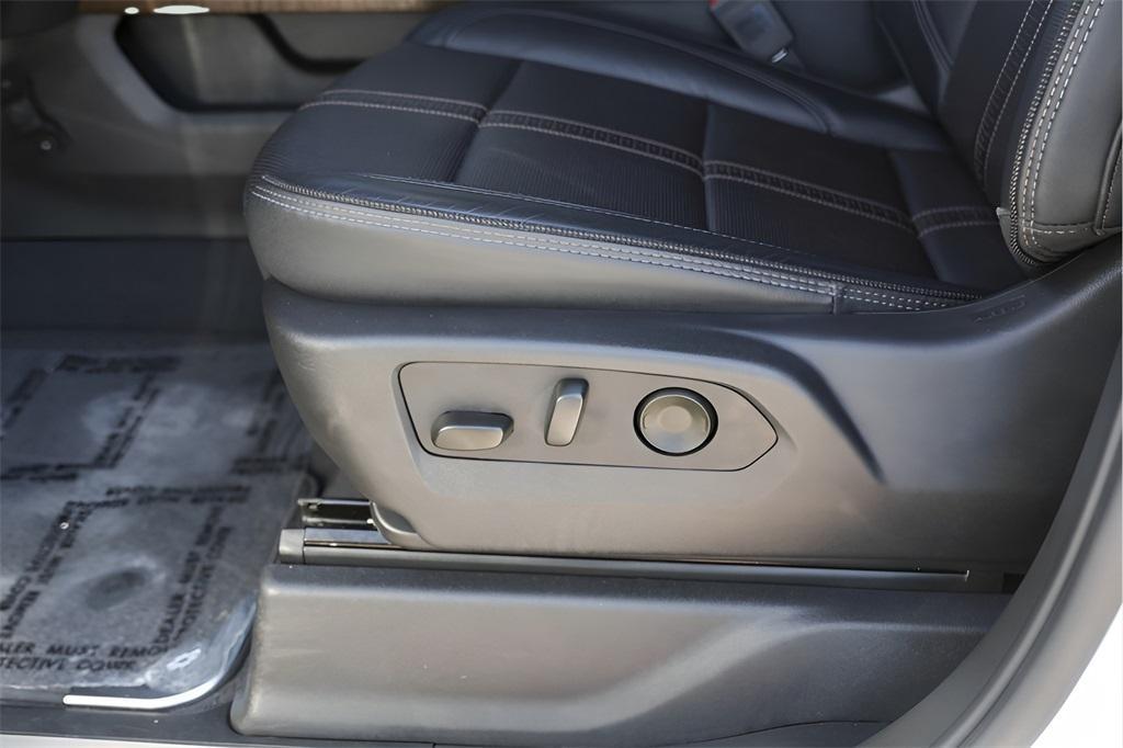 used 2024 Chevrolet Silverado 2500 car