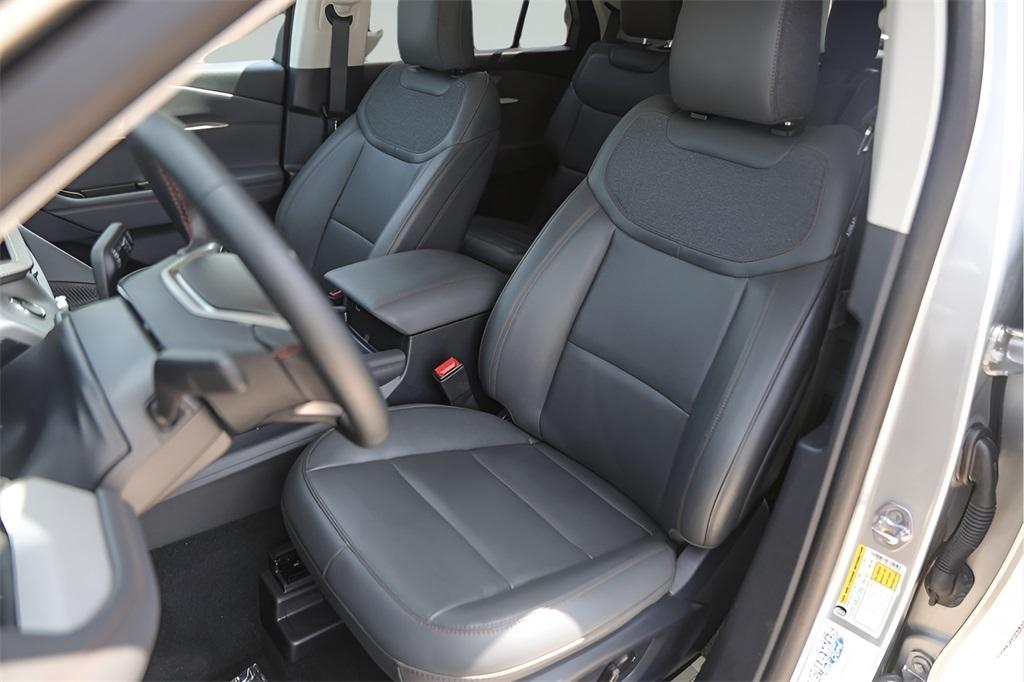 used 2025 Ford Explorer car, priced at $41,633