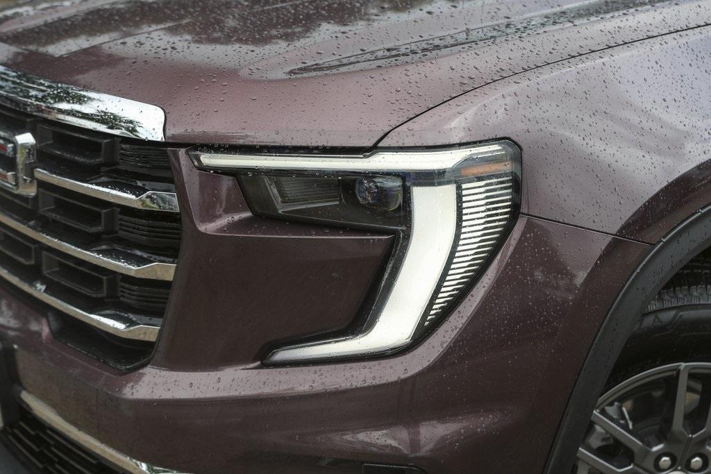 used 2025 GMC Acadia car, priced at $39,986