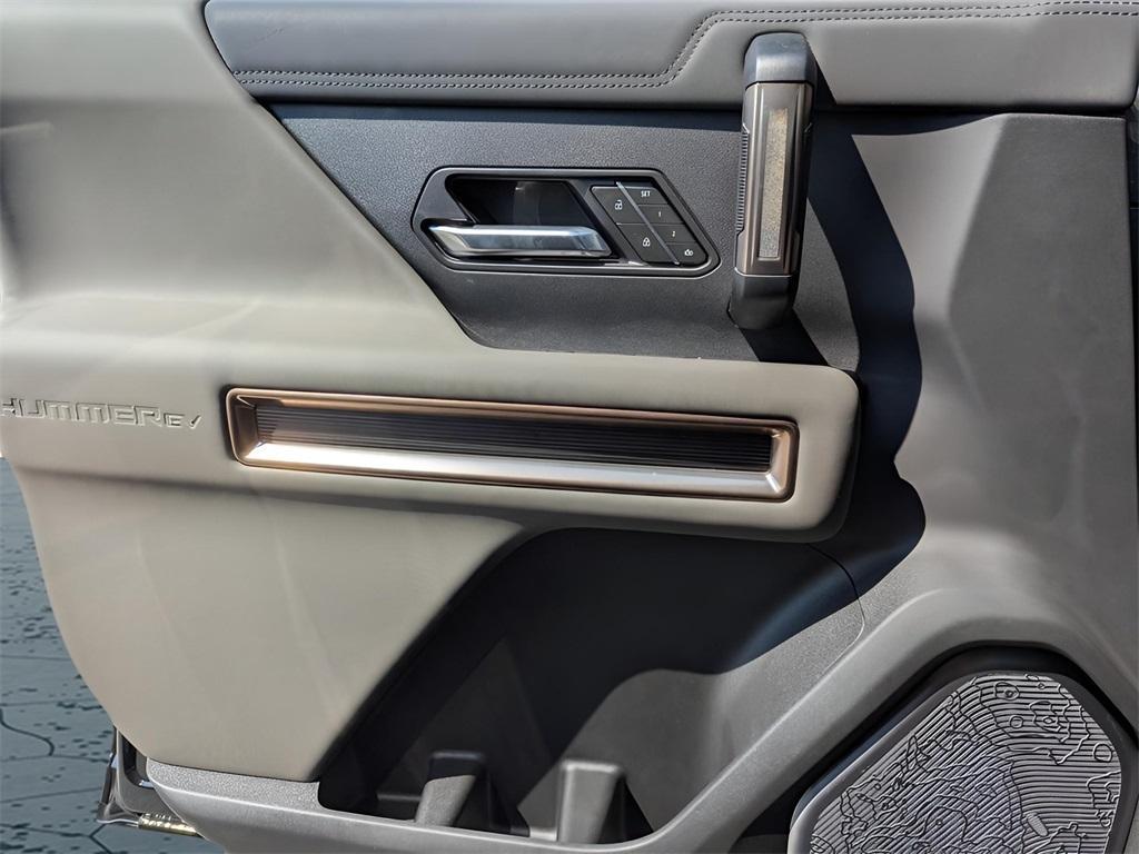 new 2025 GMC HUMMER EV SUV car, priced at $93,189