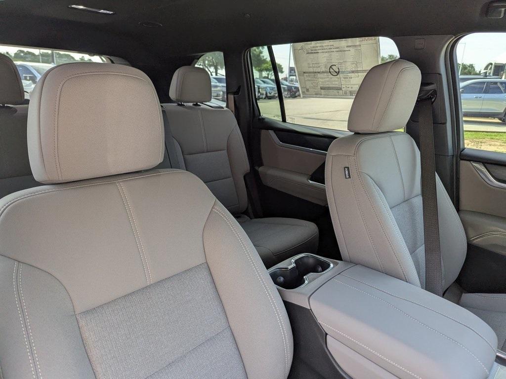 new 2025 GMC Acadia car, priced at $42,752
