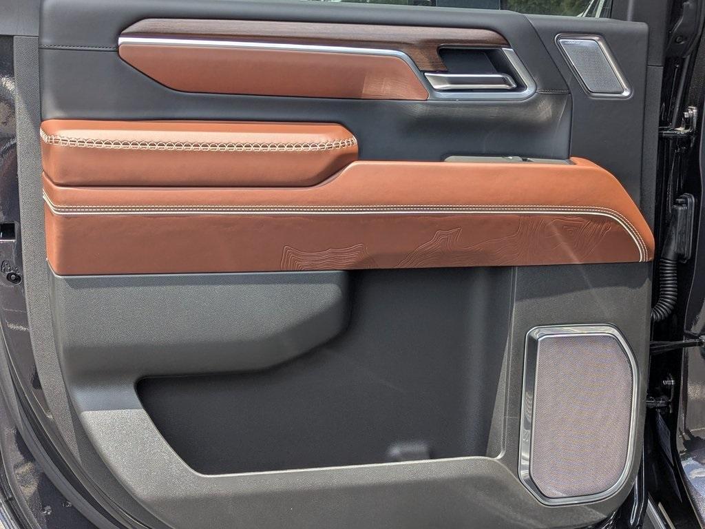 new 2025 GMC Sierra 2500 car, priced at $92,779