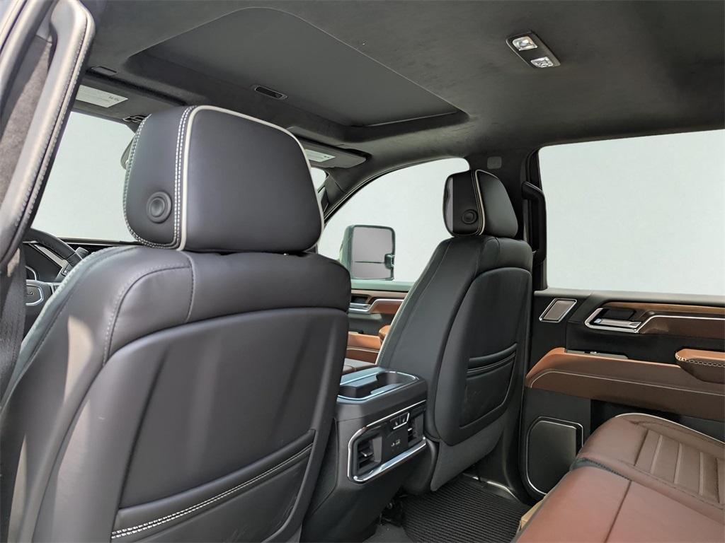new 2025 GMC Sierra 2500 car, priced at $90,279