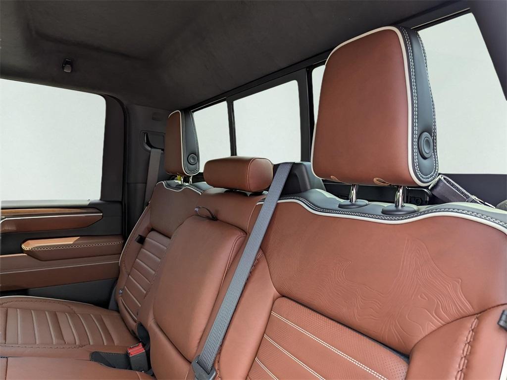 new 2025 GMC Sierra 2500 car, priced at $90,279