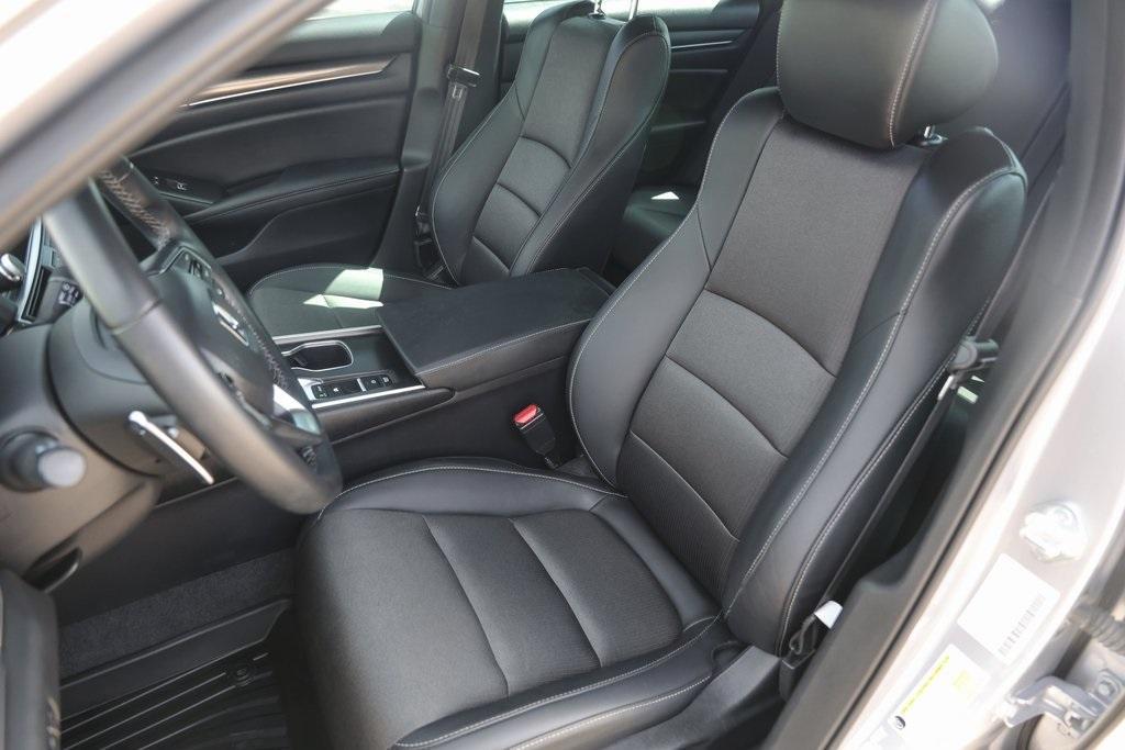 used 2022 Honda Accord Hybrid car, priced at $28,498
