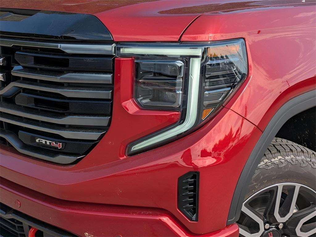 new 2025 GMC Sierra 1500 car, priced at $69,355