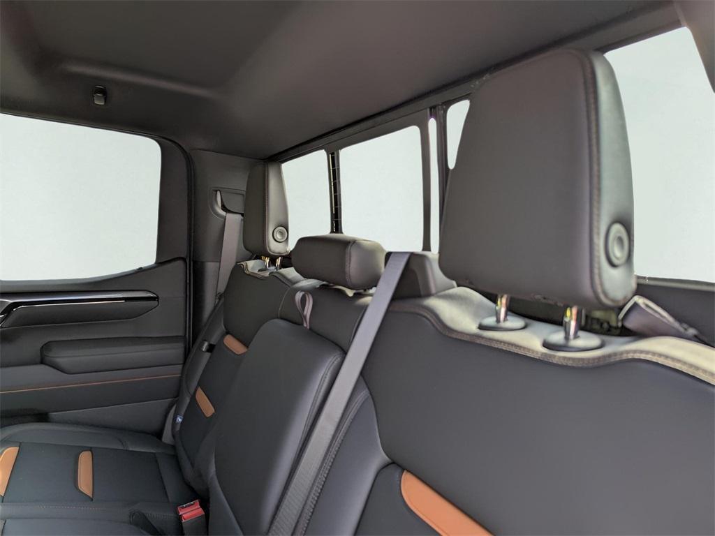 new 2025 GMC Sierra 1500 car, priced at $69,355