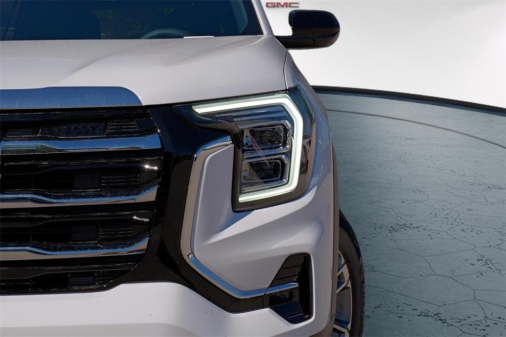 new 2026 GMC Terrain car, priced at $31,904