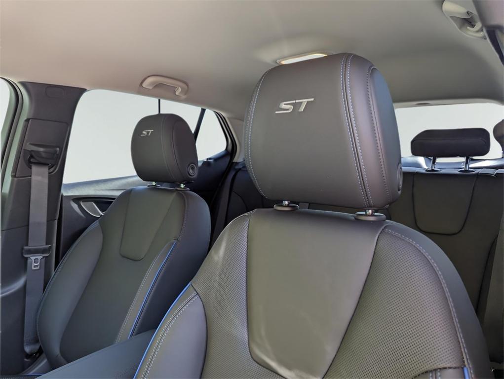 new 2025 Buick Encore GX car, priced at $24,320
