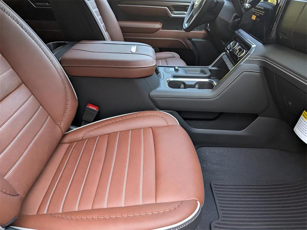 new 2025 GMC Sierra 2500 car, priced at $90,279