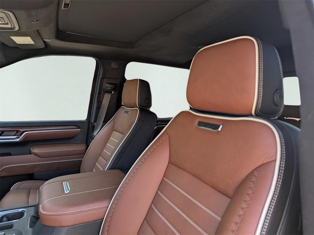 new 2025 GMC Sierra 2500 car, priced at $90,279