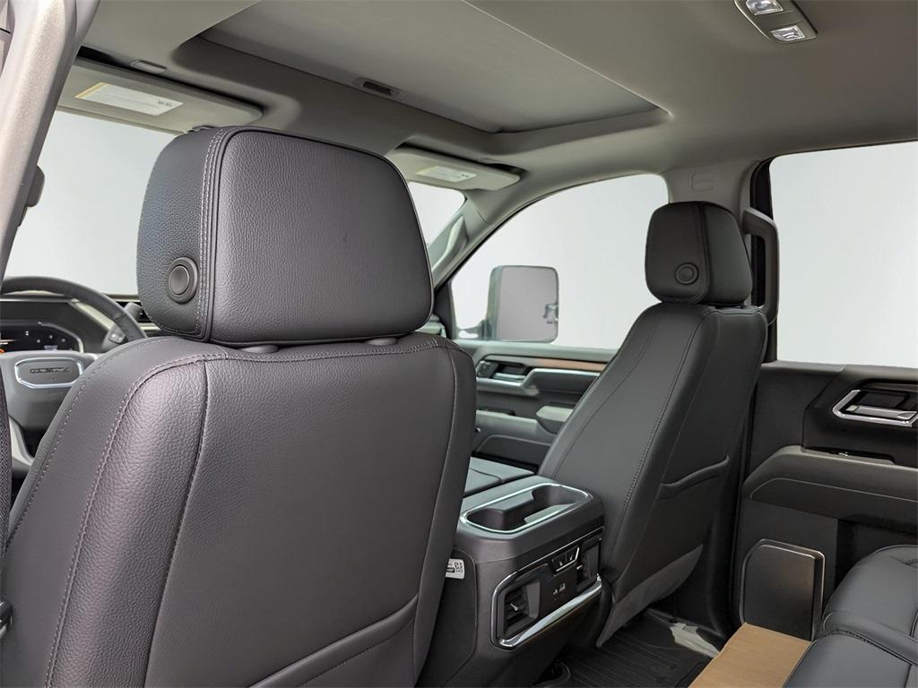 new 2025 GMC Sierra 2500 car, priced at $84,665