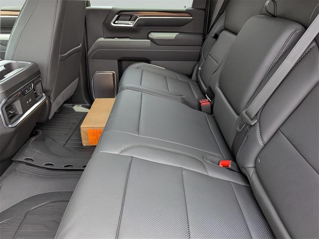 new 2025 GMC Sierra 2500 car, priced at $84,665