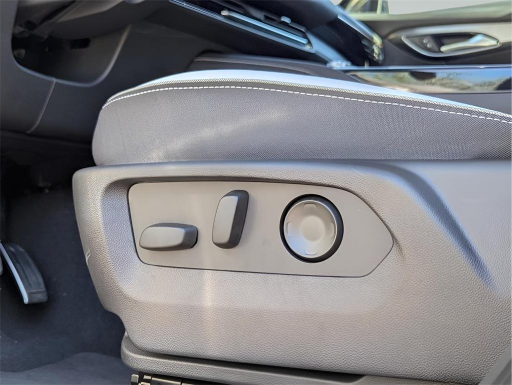 new 2025 Buick Envision car, priced at $41,240