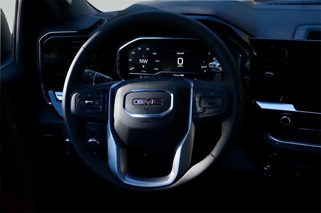 new 2025 GMC Sierra 1500 car, priced at $57,535