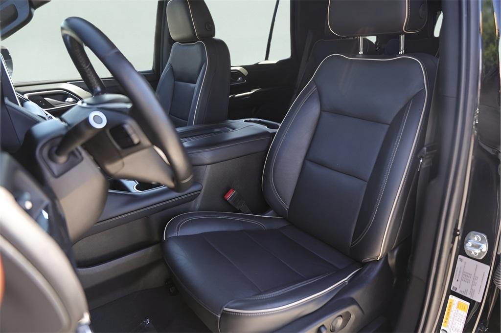 used 2021 GMC Yukon car, priced at $42,450