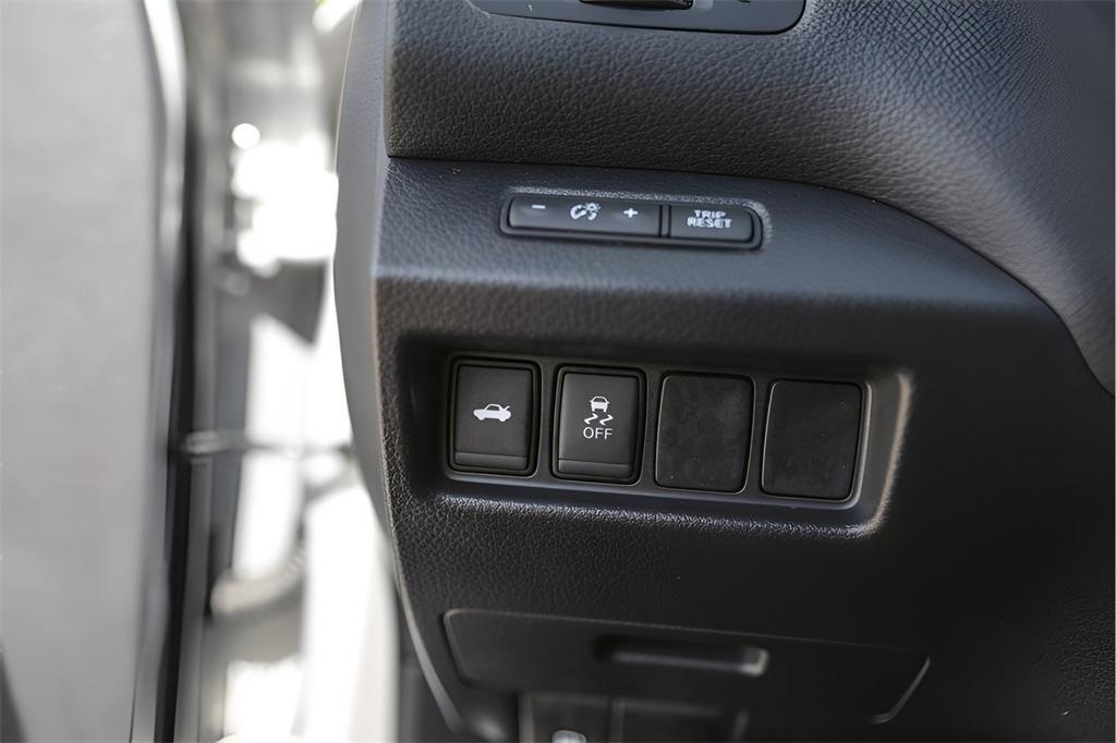 used 2018 Nissan Altima car, priced at $13,900
