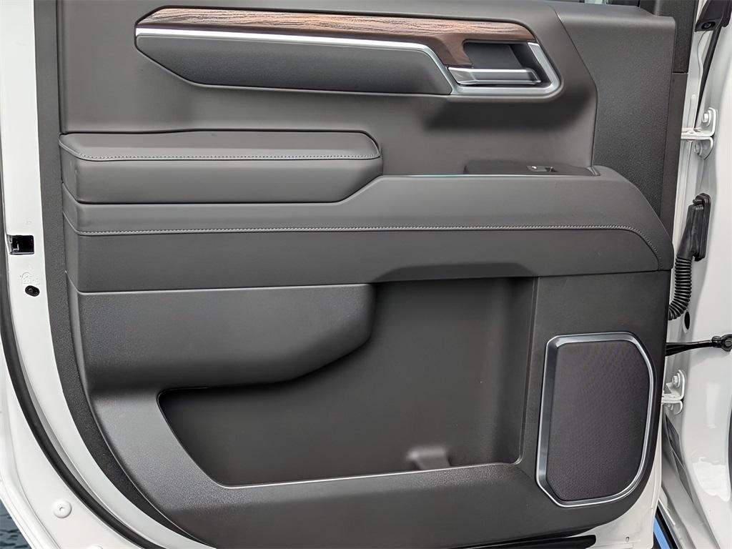 new 2026 GMC Sierra 1500 car, priced at $63,010