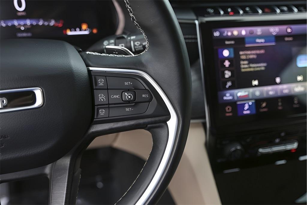 used 2021 Jeep Grand Cherokee L car, priced at $28,498