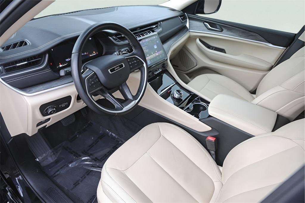 used 2021 Jeep Grand Cherokee L car, priced at $28,498