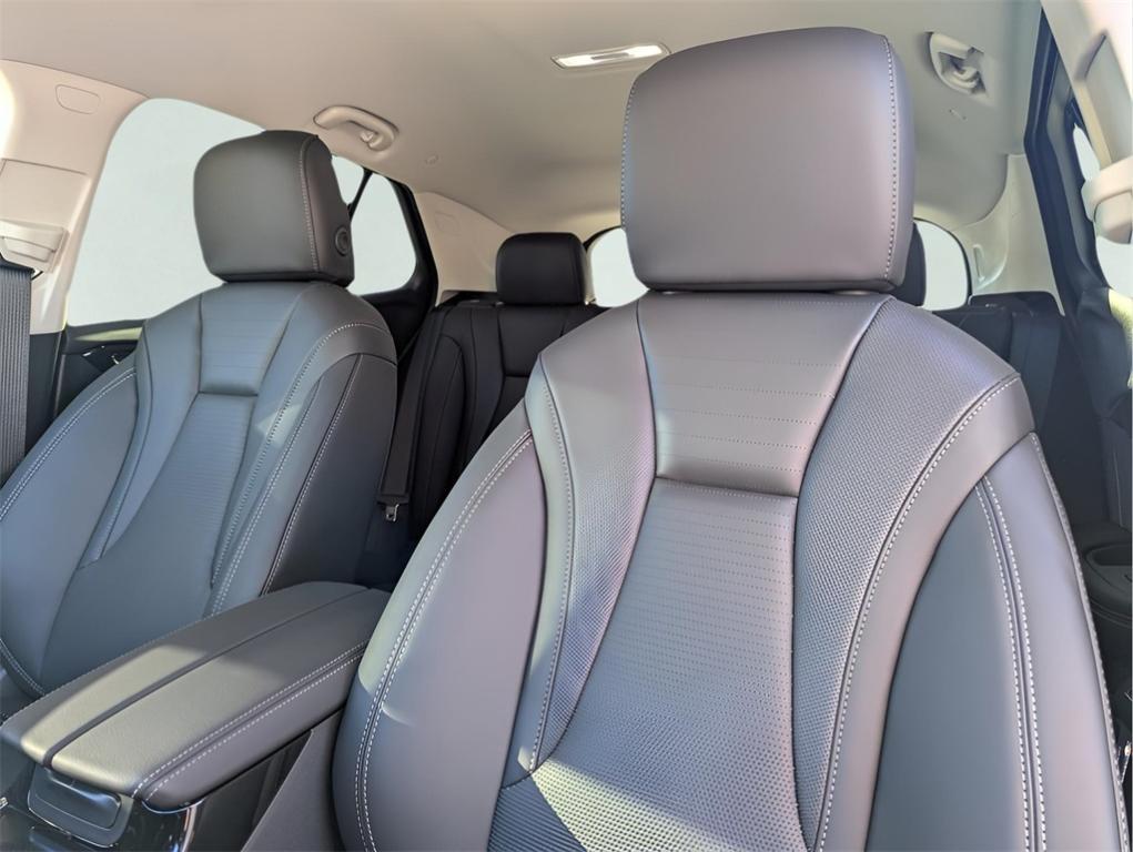 new 2025 Buick Envision car, priced at $38,935