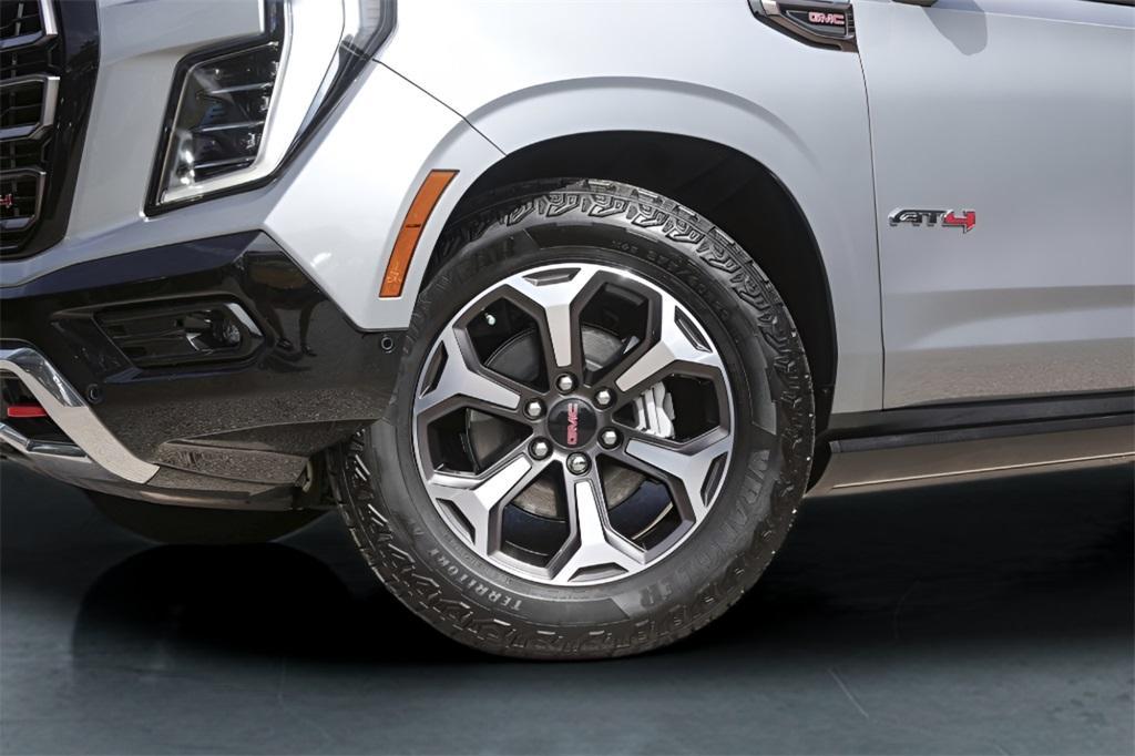used 2025 GMC Yukon car, priced at $108,900