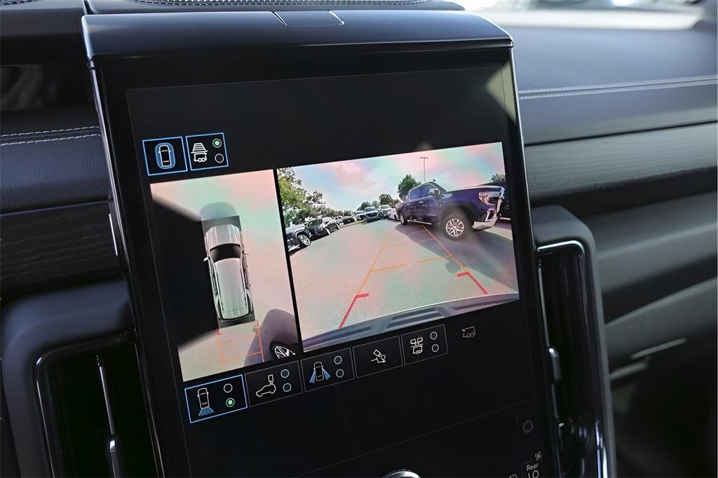 used 2025 GMC Yukon car, priced at $108,900