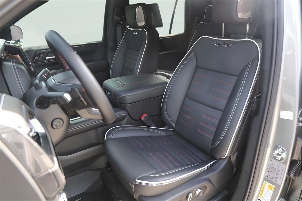 used 2025 GMC Yukon car, priced at $108,900