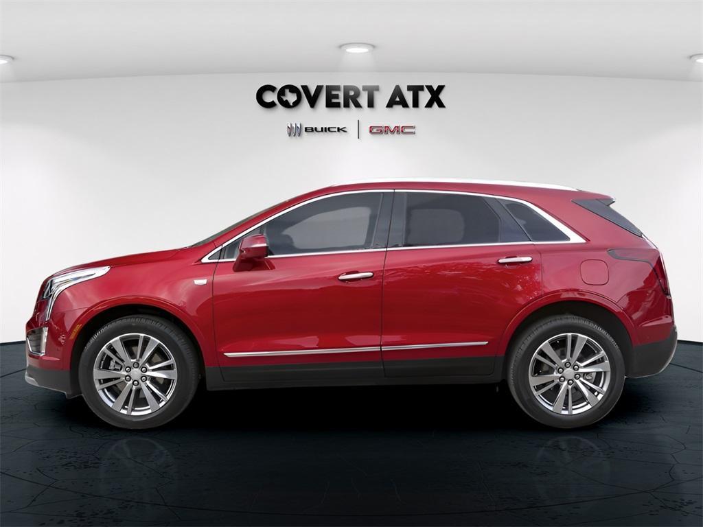 used 2023 Cadillac XT5 car, priced at $33,900