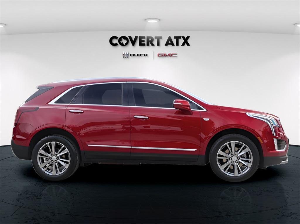 used 2023 Cadillac XT5 car, priced at $33,900