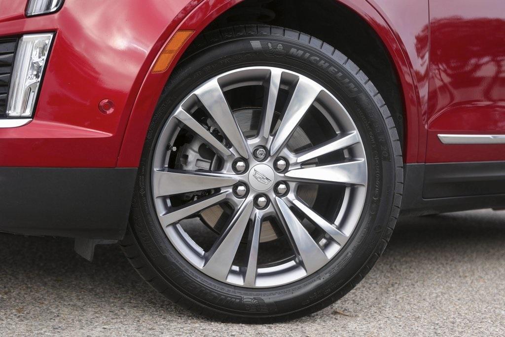 used 2023 Cadillac XT5 car, priced at $33,900