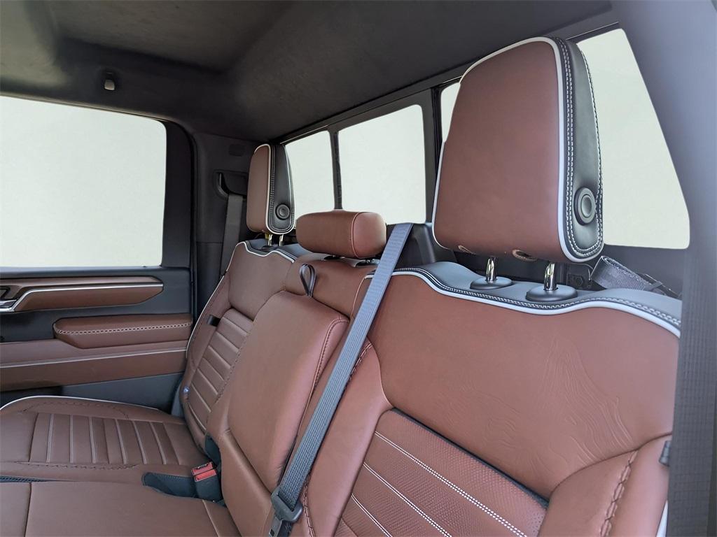 new 2025 GMC Sierra 2500 car, priced at $90,279