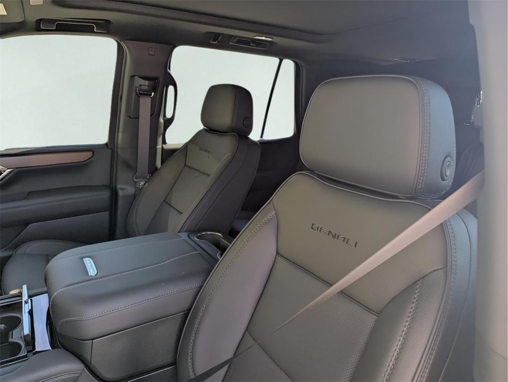 new 2026 GMC Yukon car, priced at $92,554