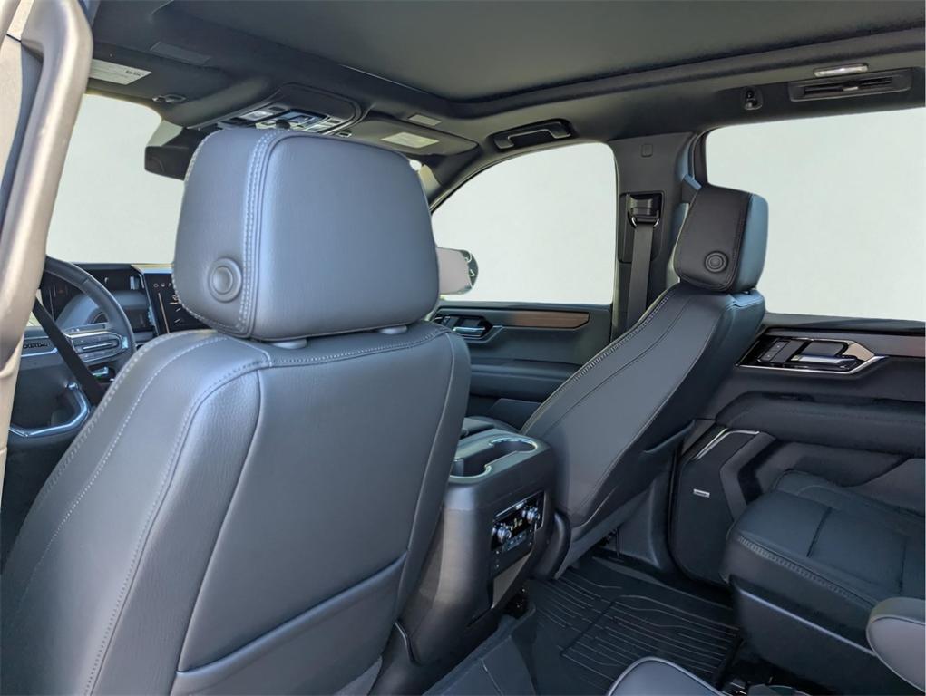 new 2026 GMC Yukon car, priced at $92,554