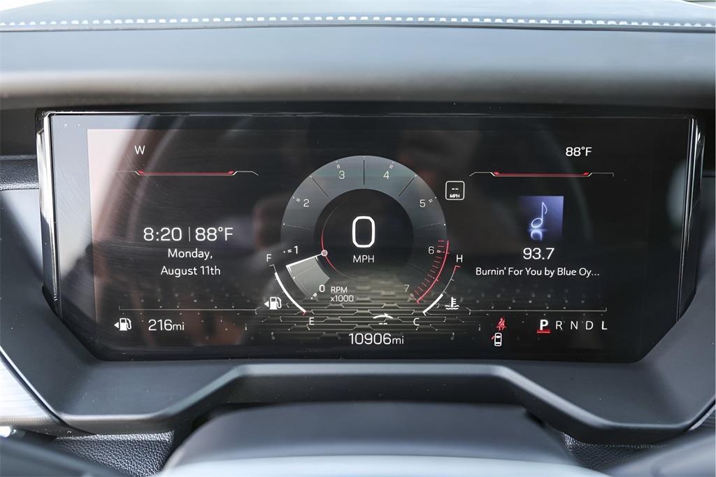 used 2025 GMC Acadia car, priced at $38,400