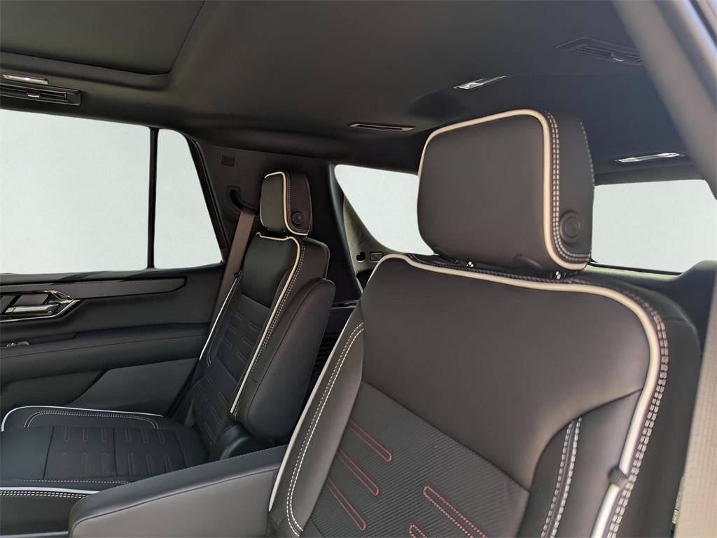 new 2025 GMC Yukon car, priced at $98,785