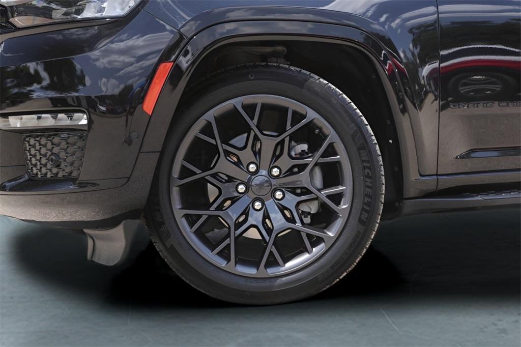 used 2023 Jeep Grand Cherokee L car, priced at $46,900