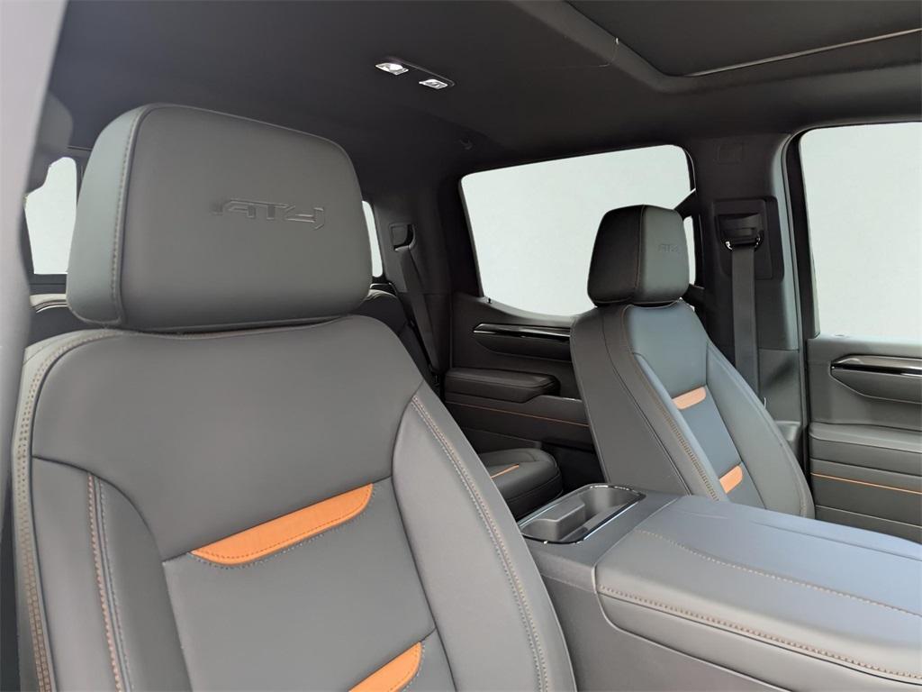 new 2025 GMC Sierra 1500 car, priced at $69,529